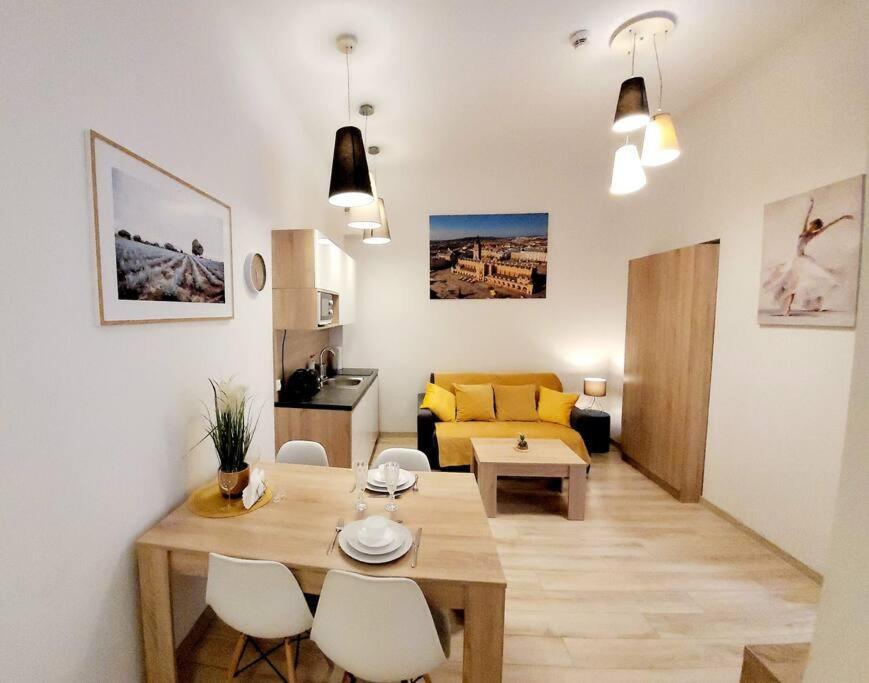 Golden Apartment Bosacka Krakow Old Town 2 Rooms Exterior foto